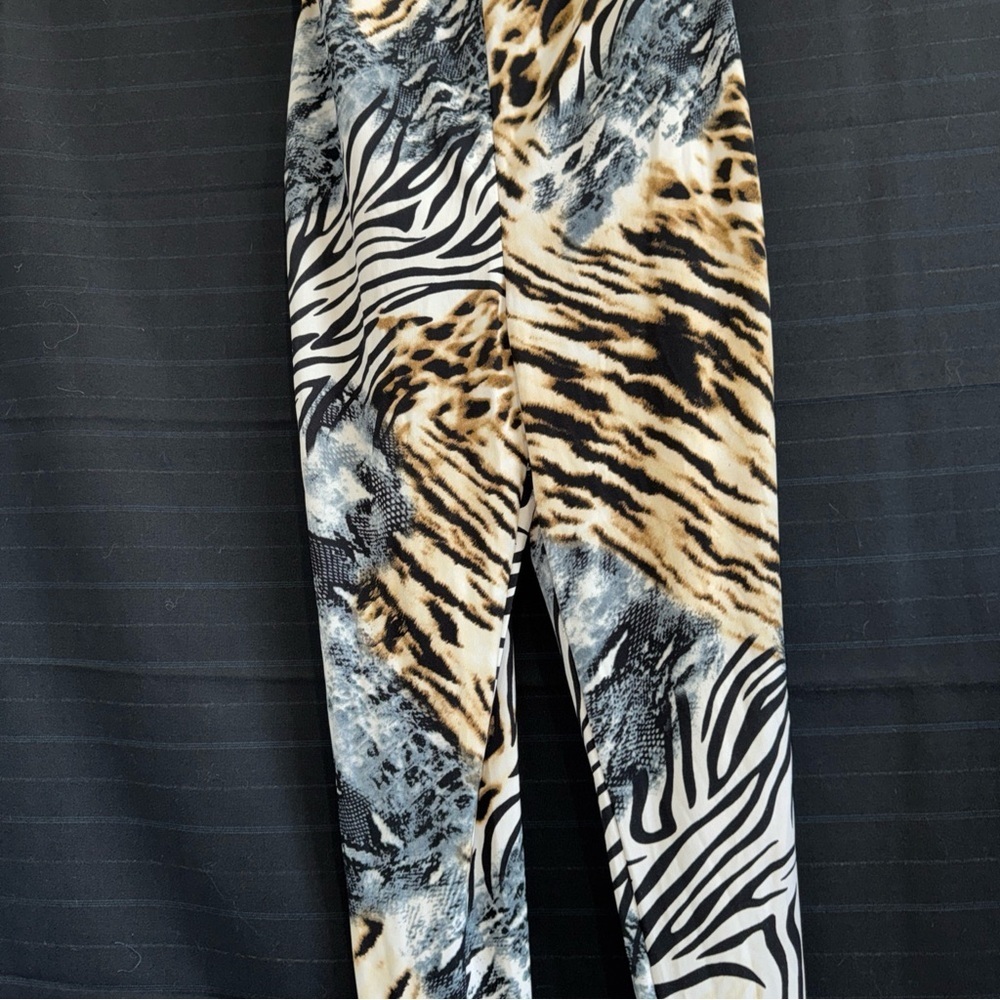 Fashion Nova Med Animal Print One Piece Body Jump Suit Clubwear Bodycon Sexy - Picture 7 of 9